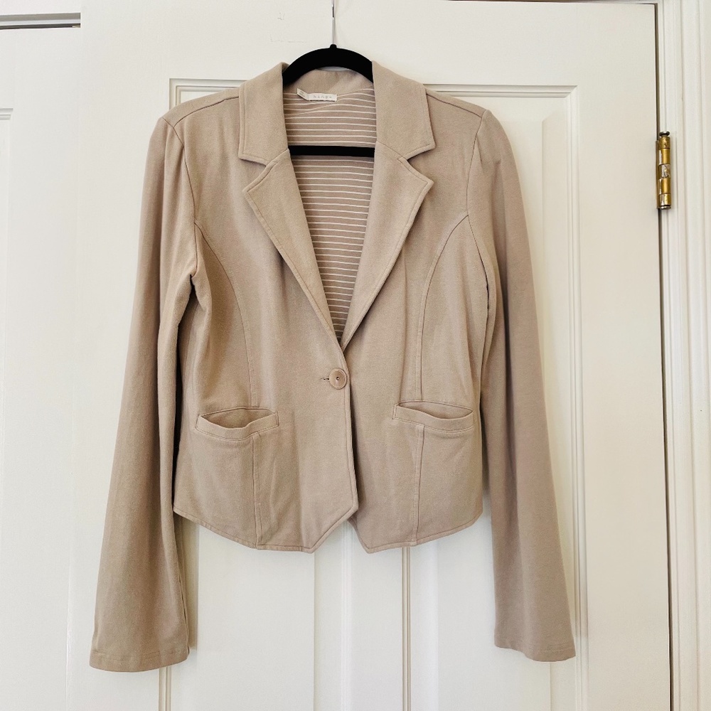 Hinge Tan Blazer